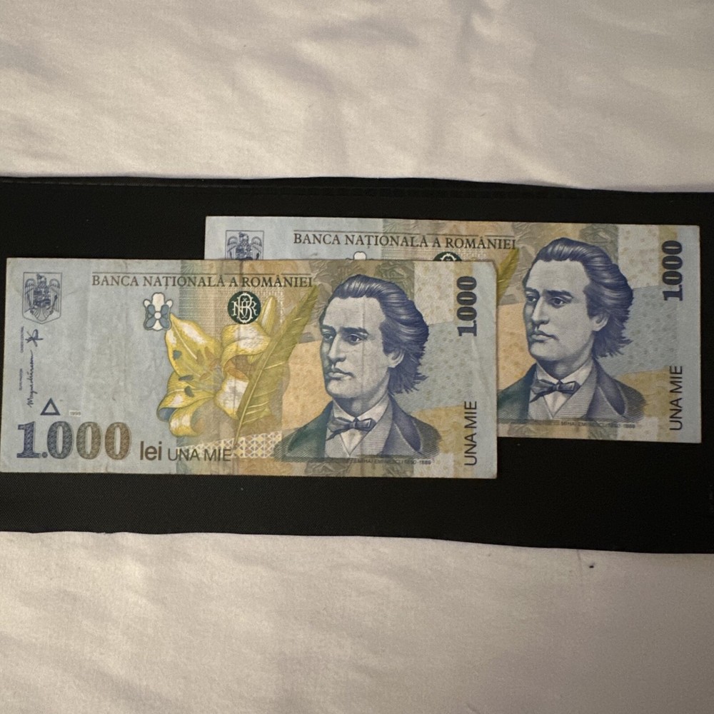 2 COUNT -- 1998 Romania 1000 Lei Uncirculated Notes