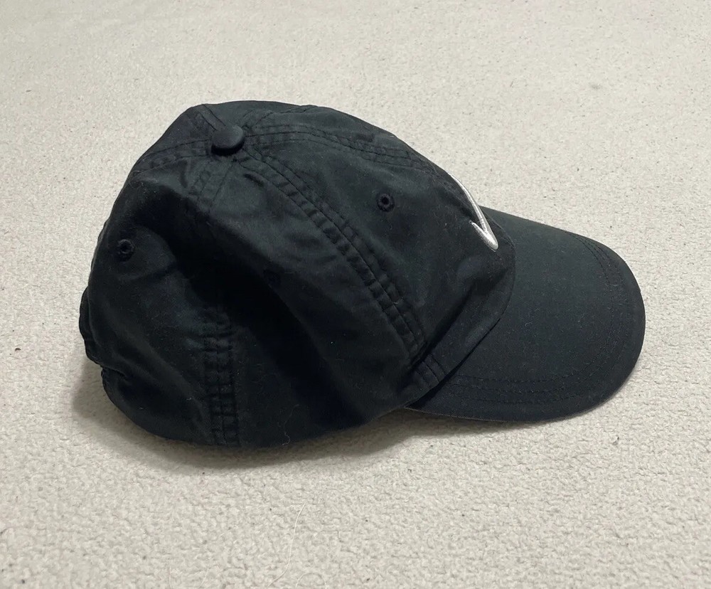Nike Hat Cap Men's Adjustable Back Black Golf Lightweight