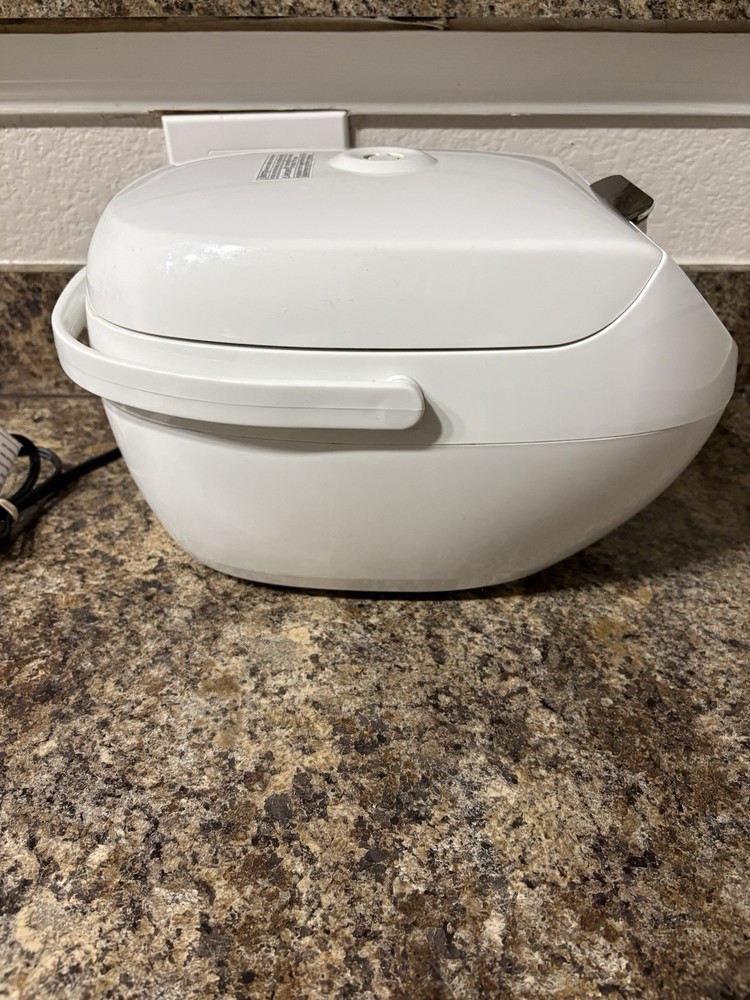 Tiger JBV-A10U-W 5.5 Cup Multi-Functional Rice Cooker