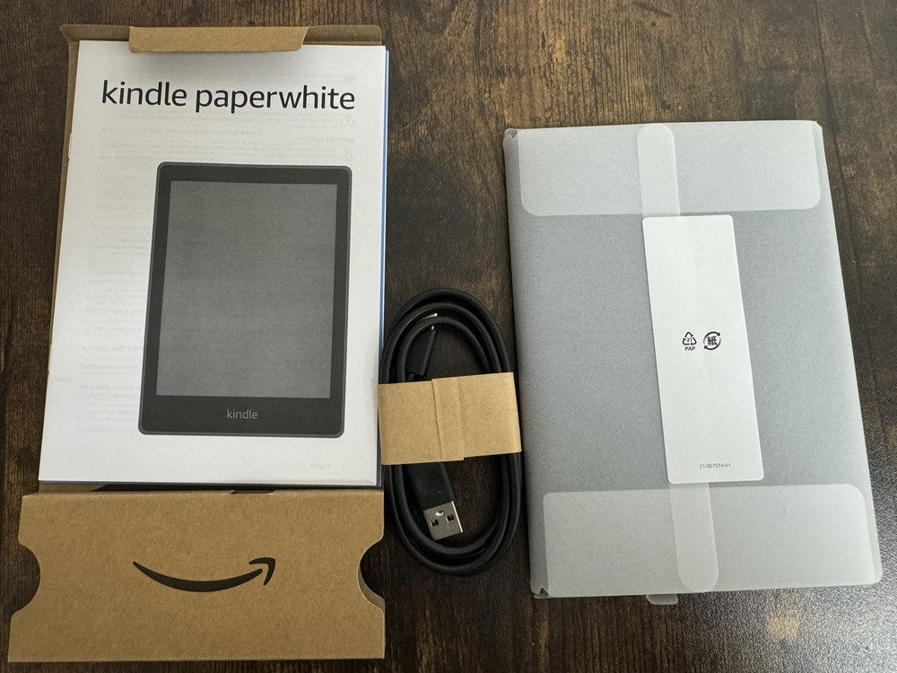 Amazon Kindle Paperwhite (12th Gen) 16GB 7" Screen E-Reader Black