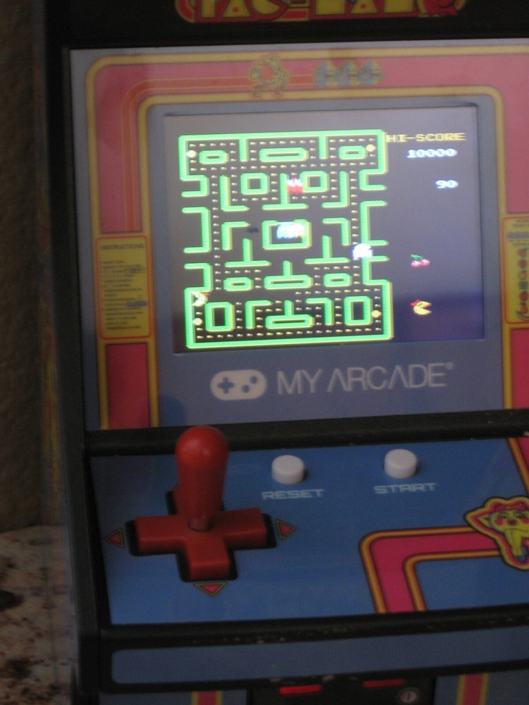 My Arcade- Micro Player Mini Retro Arcade Machine: Ms. Pac-Man Video Game