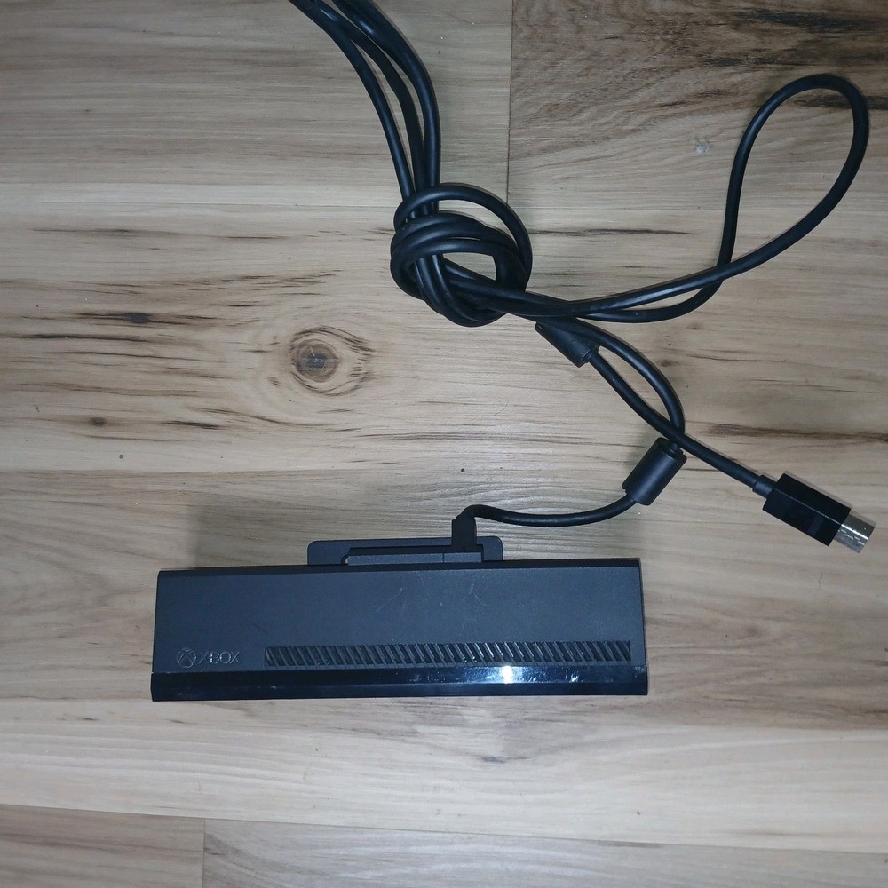Microsoft Xbox One Kinect Sensor V2 Motion Camera OEM Tested No Adapter