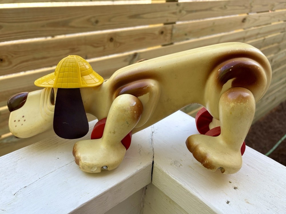 Vintage Digger The Hound Dog Sleuth Detective, 1970s, missing string