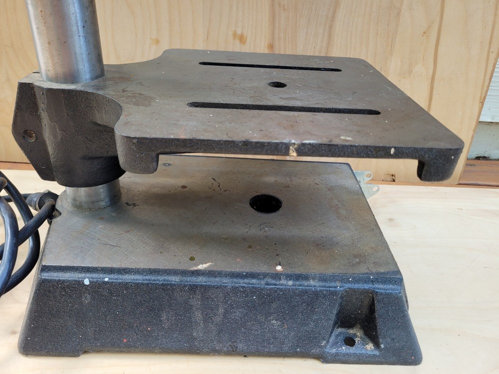 Rockwell 11-100 Benchtop Drill Press - Complete, Original