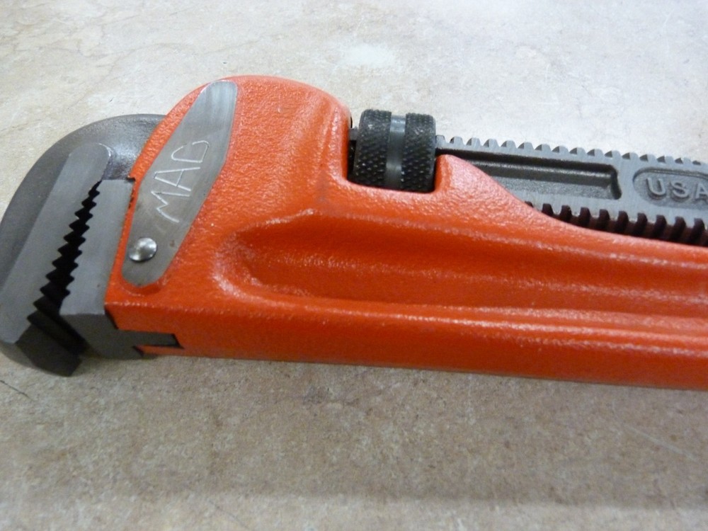Mac Tool 18" External Pipe Wrench
