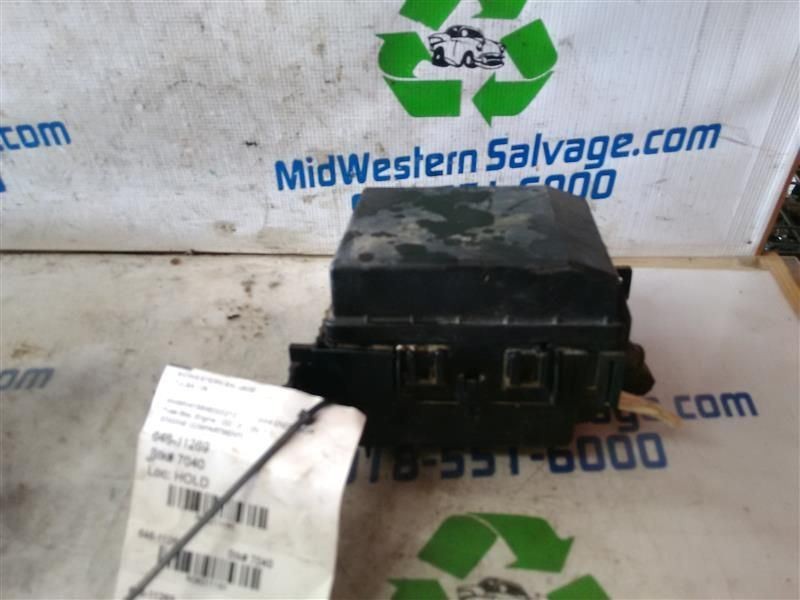 Fuse Box Engine Compartment Fits 01-08 ECLIPSE 8211181