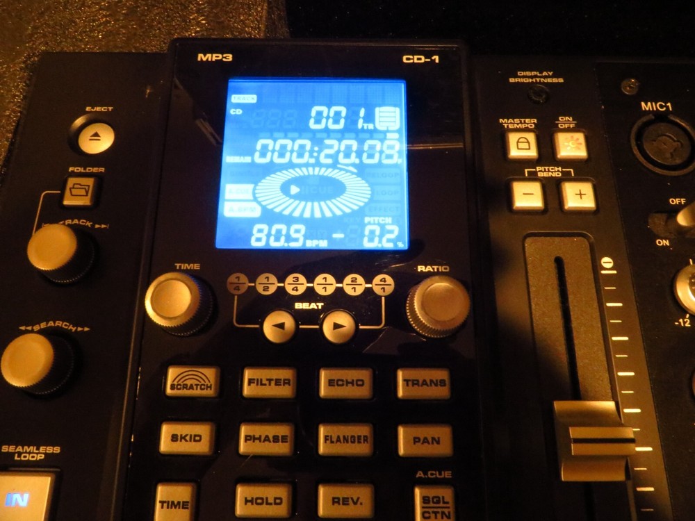 PRODIGY FX B-52 DJ CONTROLLER CD DRIVE MUSIC SCRATCH TURN TABLE w/ Original Case