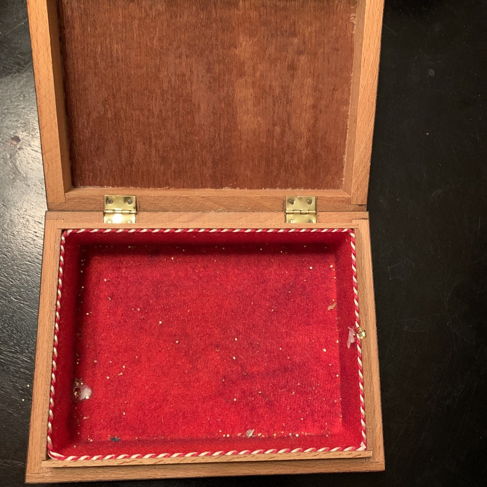 Middle Eastern mosaic box with inlay