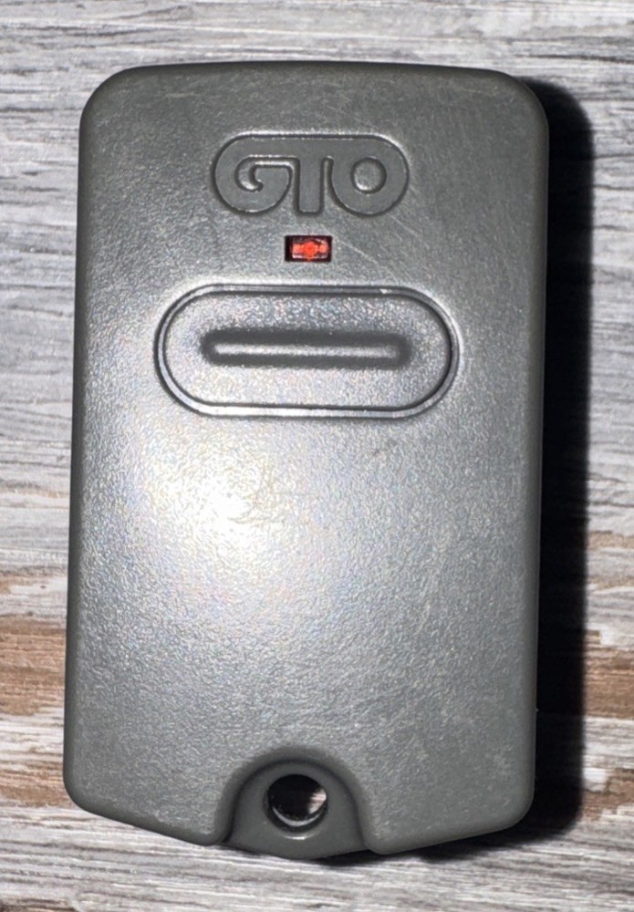 2 GTO Gate Openers, Mighty Mule Entry Transmitter Remote