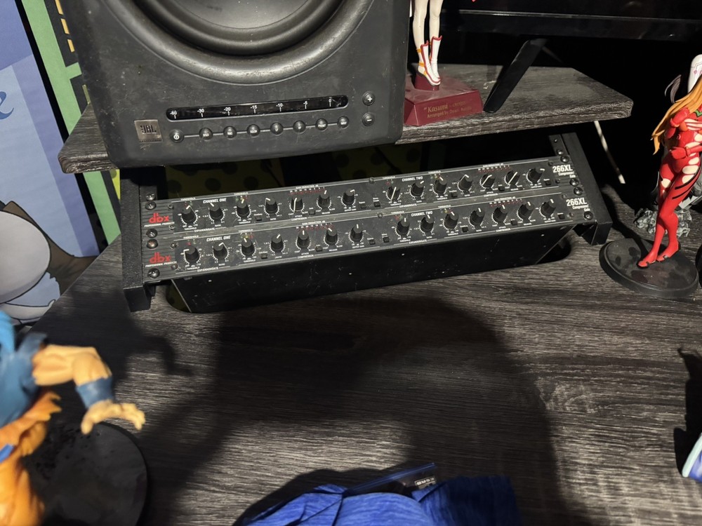 DBX 266XL 2-Channel Compressor/Gate Dynamics Processor