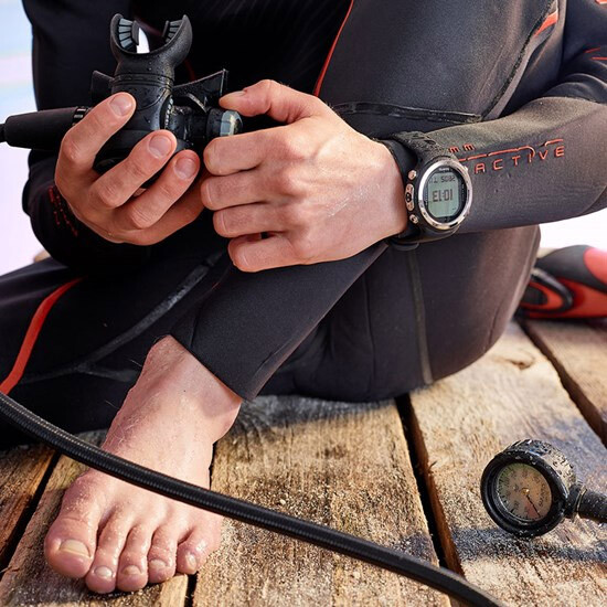 Suunto D4i Novo Wrist Computer - Black