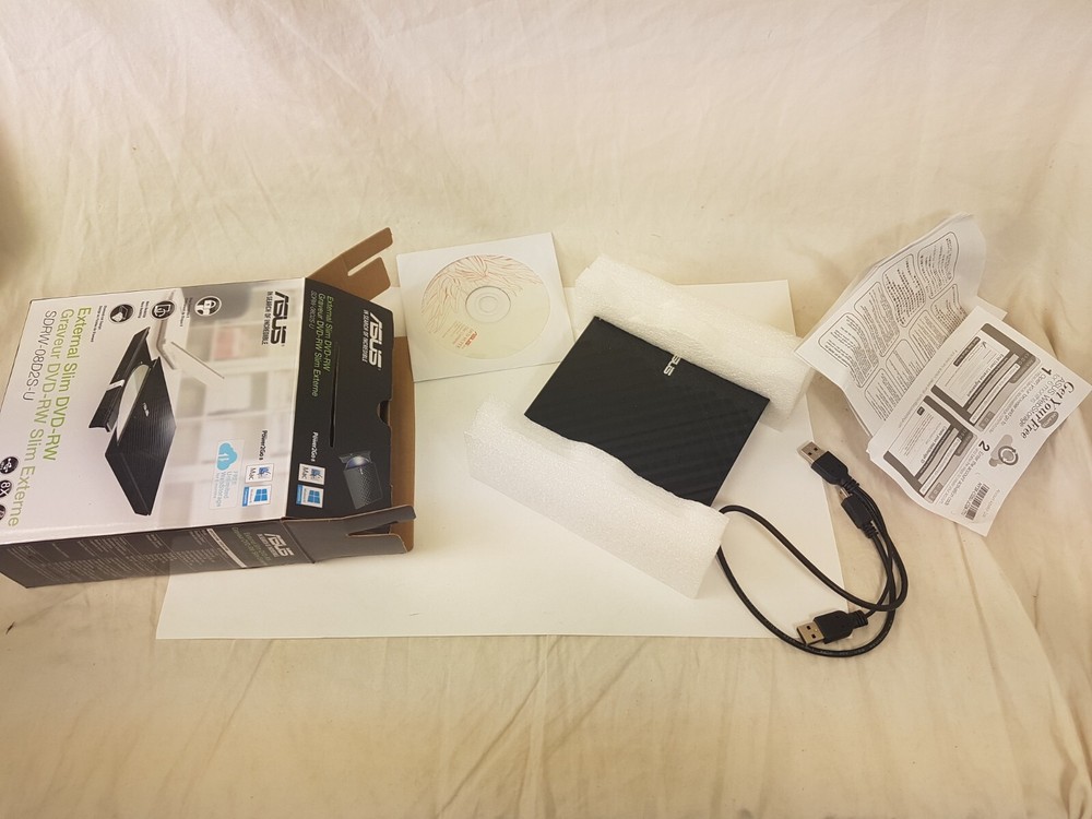 Asus External Slim DVD-RW Drive SDRW-08D2S-U burner CD USB MAC or PC