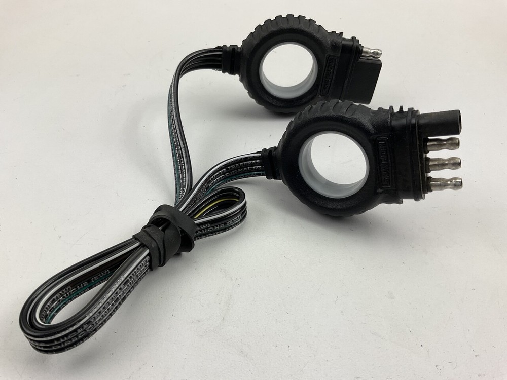 Hopkins 47004 Endurance Easy-Pull 24" 4 Flat Extension Trailer Wire Connector