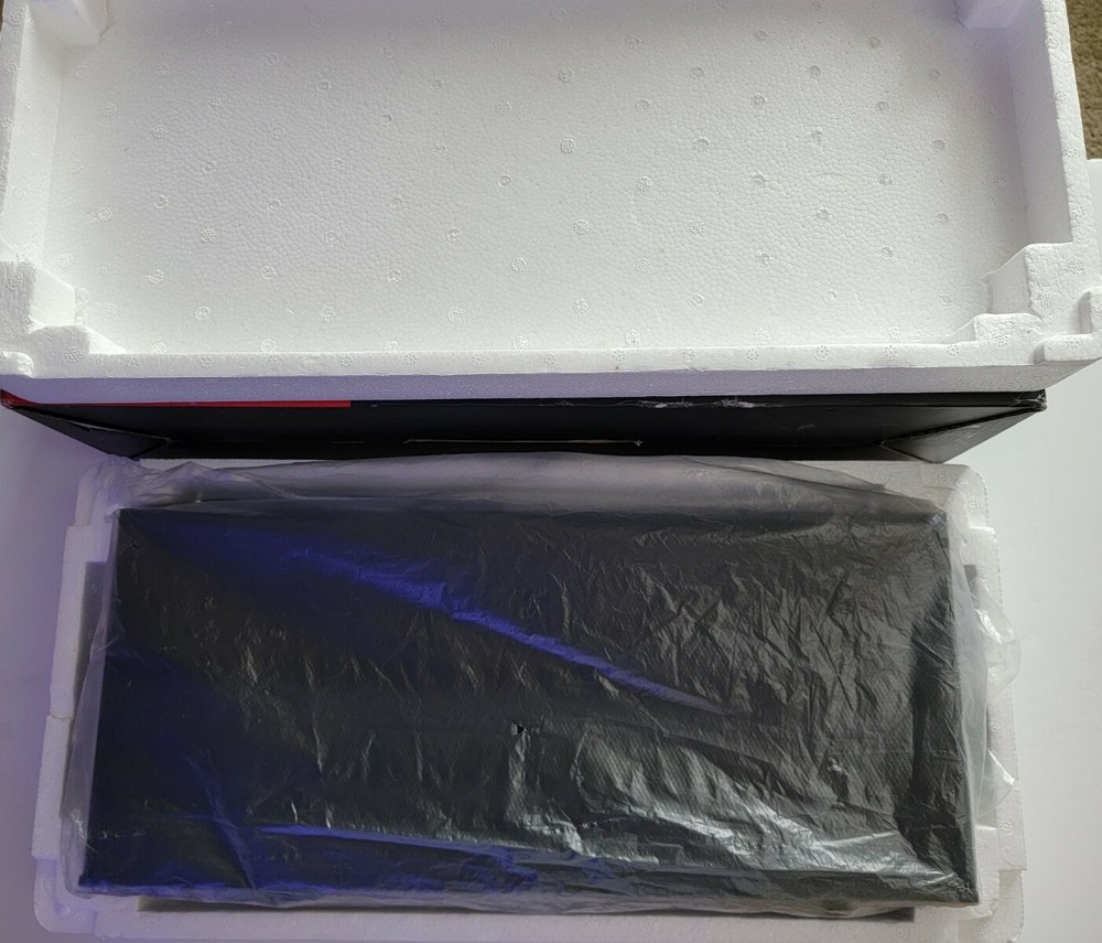 EMB VHF Professional Wireless Microphone System. WMT-600 A/B