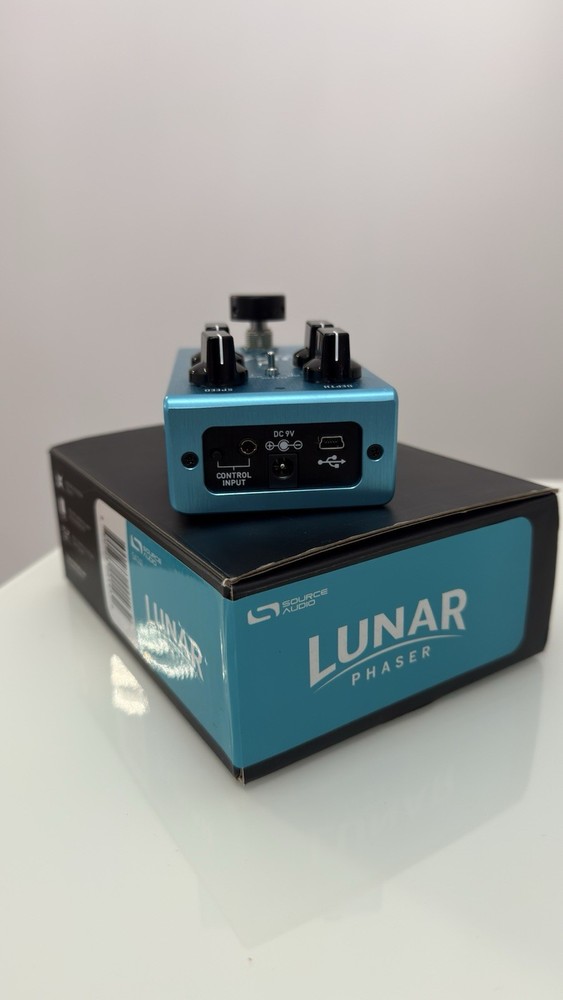 Source Audio Lunar Phaser Pedal