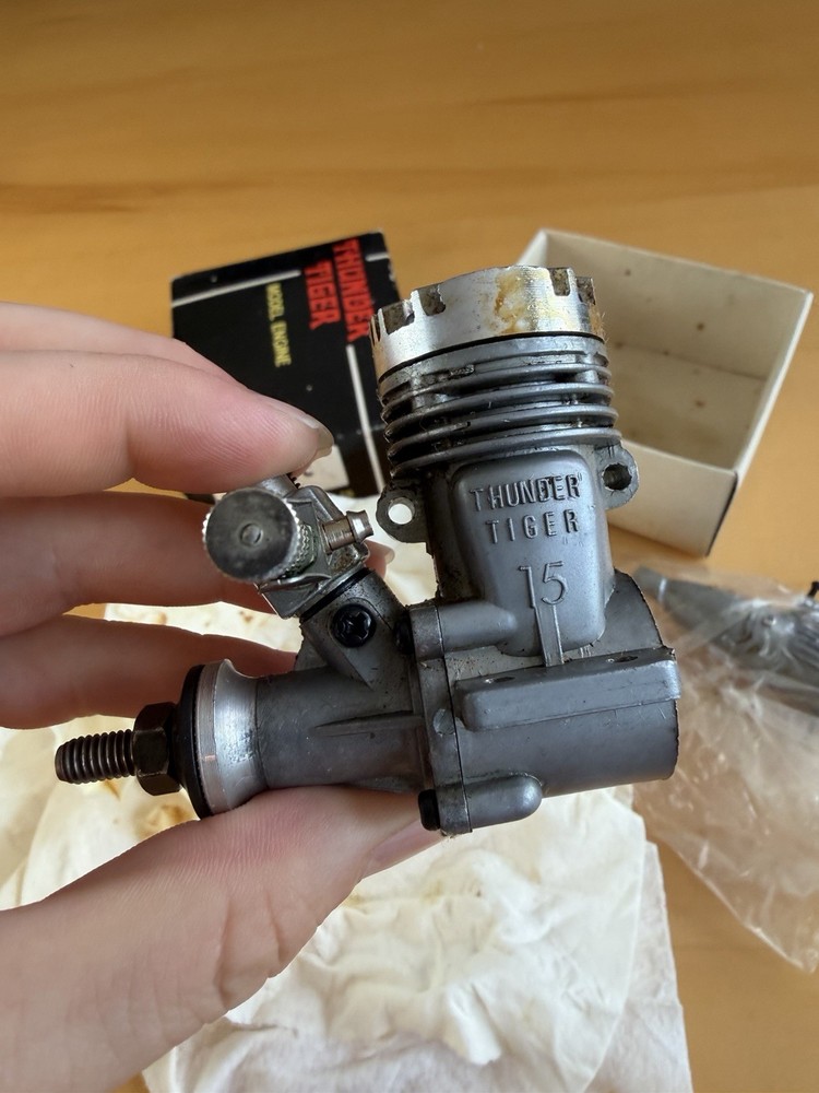 Thunder Tiger 15 III R/C Engine w/Box