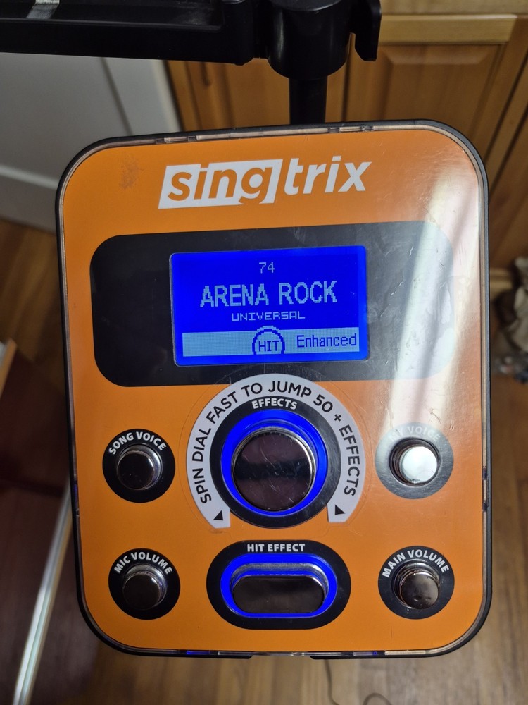 Singtrix With Stand