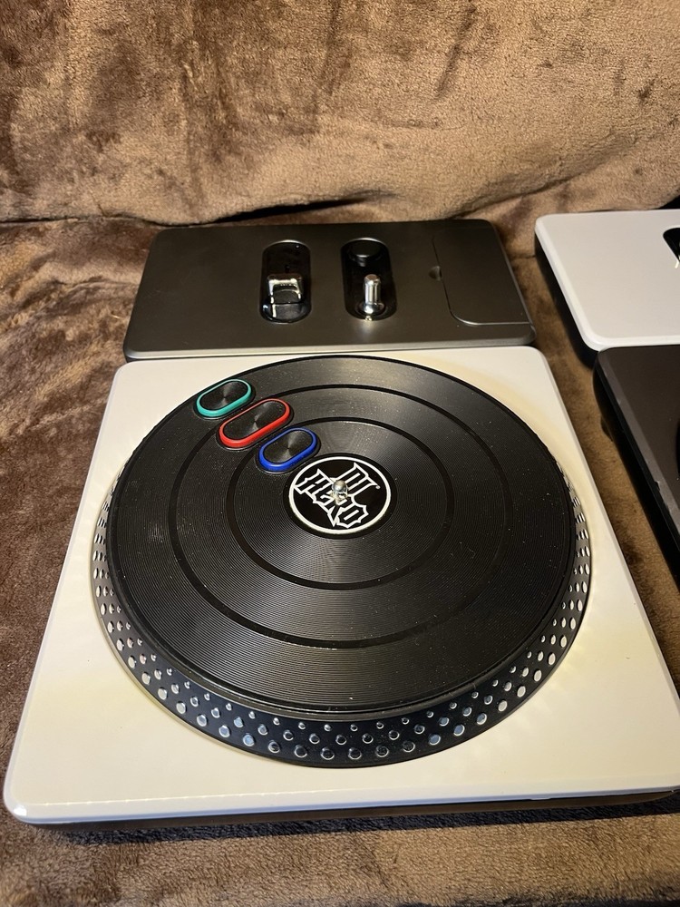 Activision DJ Hero 2 PS3 Bundle 2 Turntable Controllers Microphone Game