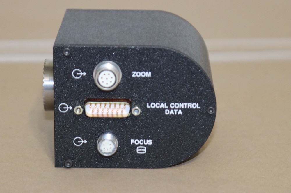 Vinten MC-2000 Robotic Controller Motorized Rotate Head.with handle, Data wire