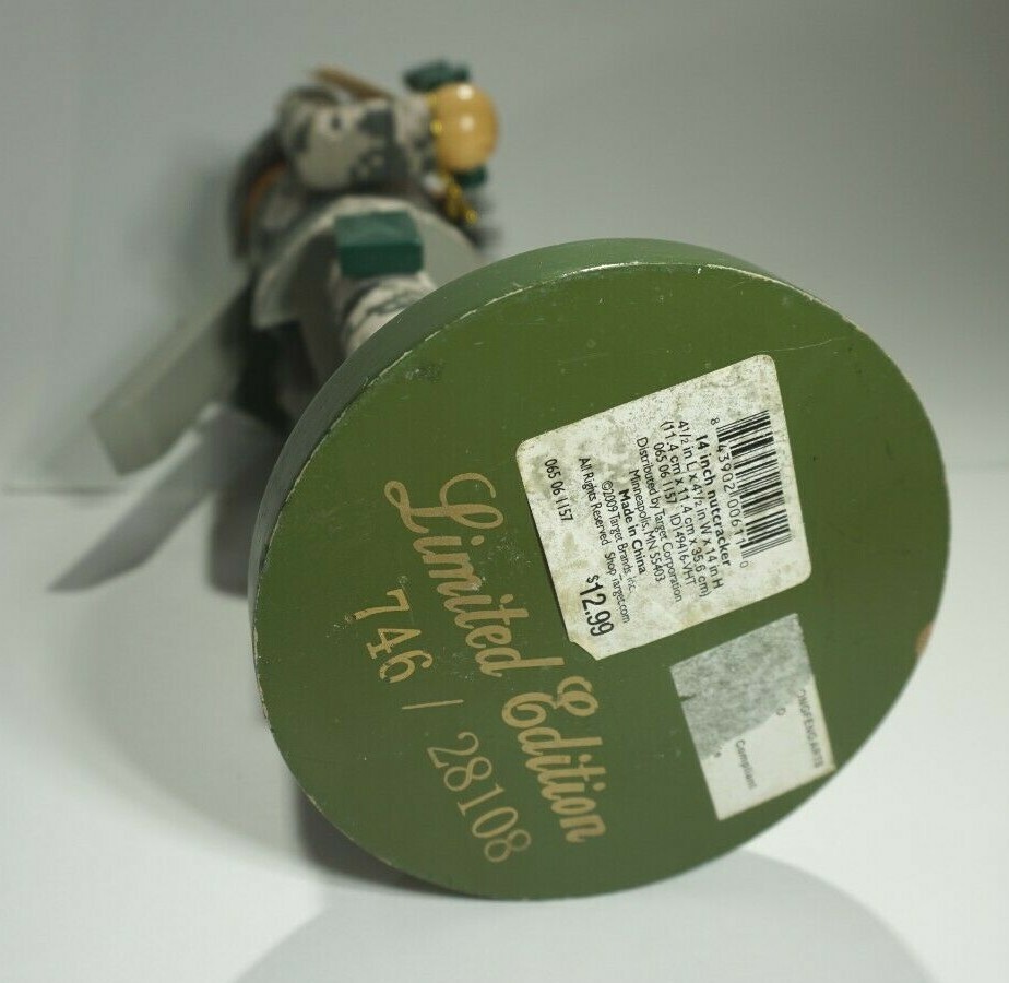 Wooden Limited Edition Nutcracker 14" Solder 2009 Target Brands