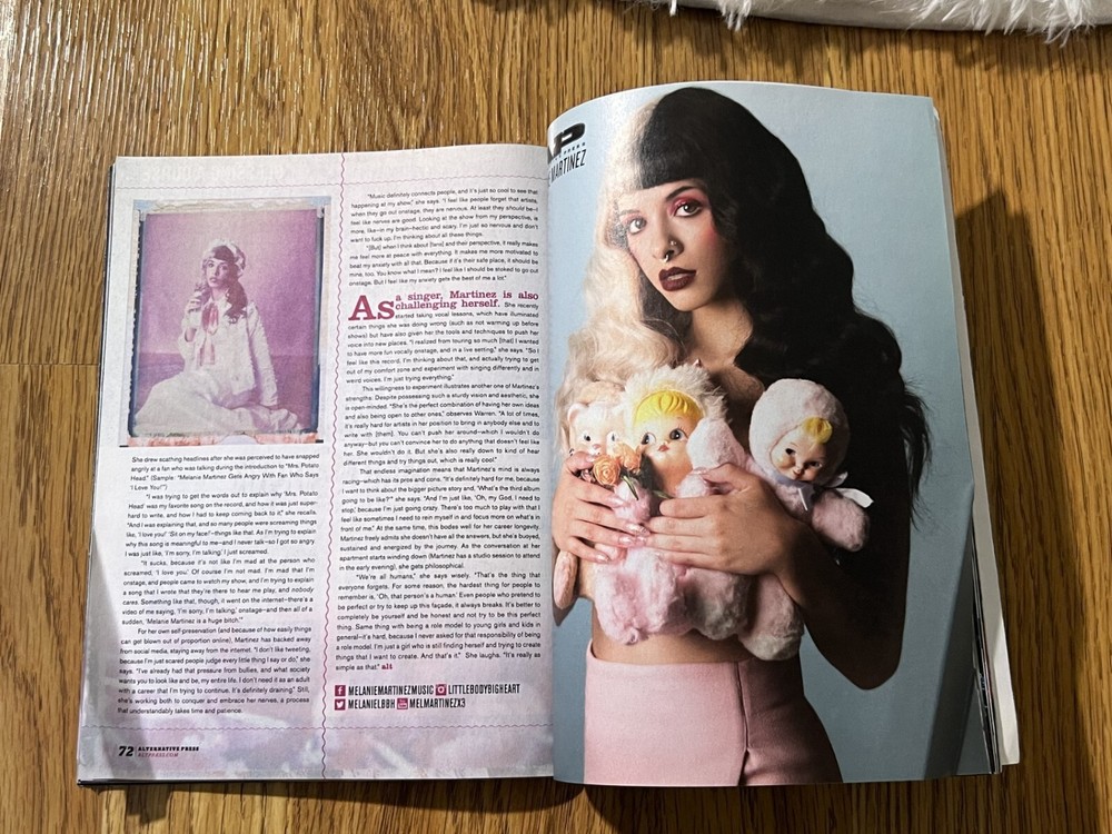 MELANIE MARTINEZ: ALTERNATIVE PRESS Magazine - Dec. 2016 - Issue: 341.1