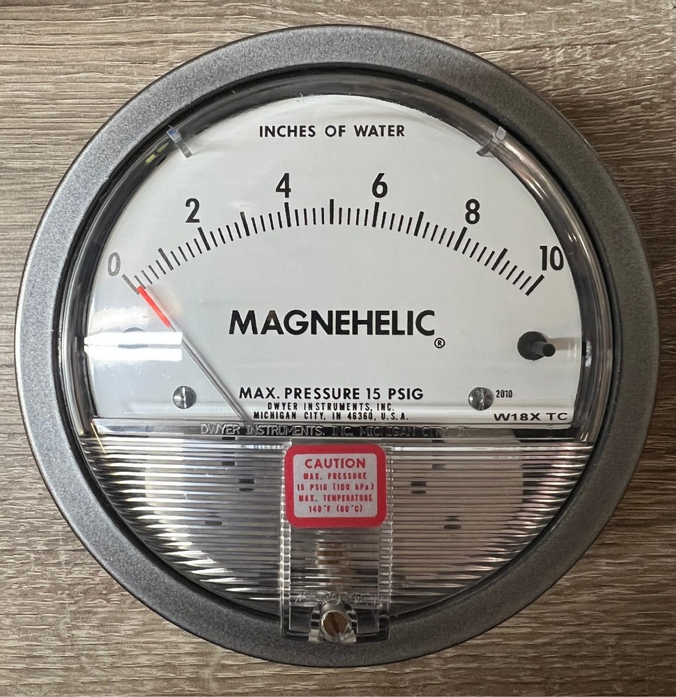 Dwyer W18X Instruments Pressure Gauge