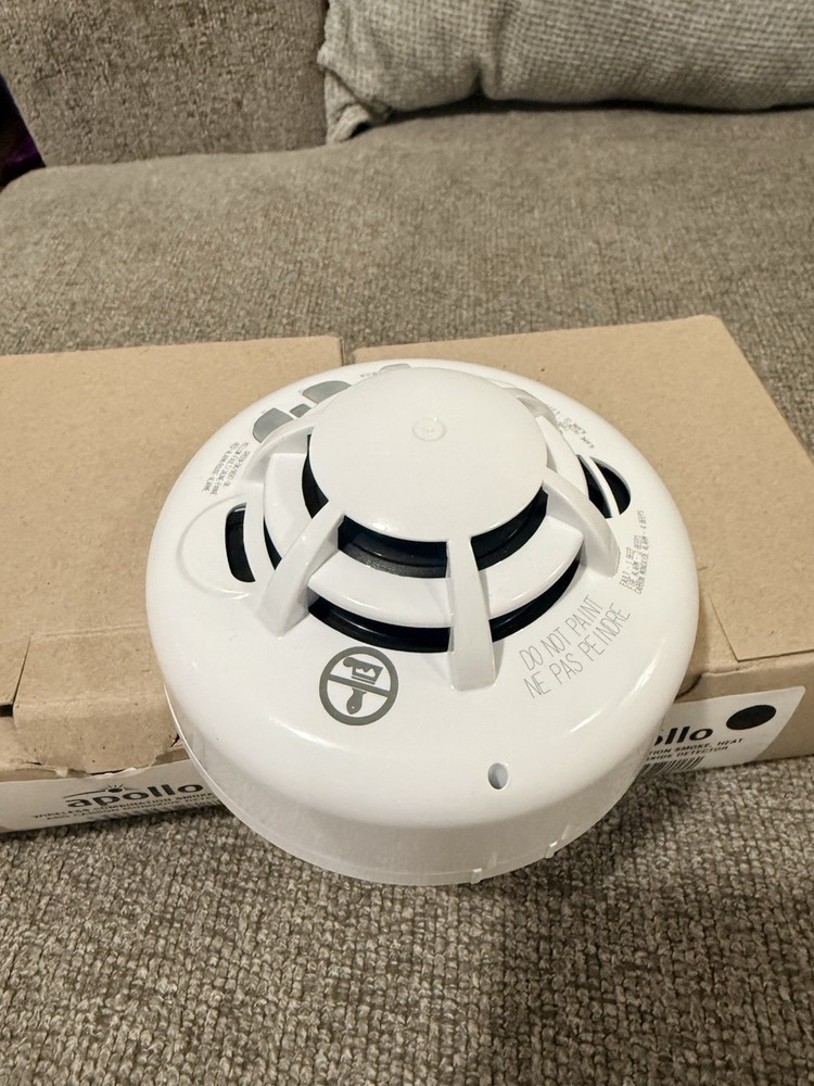 Apollo Wireless Combination Smoke, Heat & Carbon Monoxide Detector