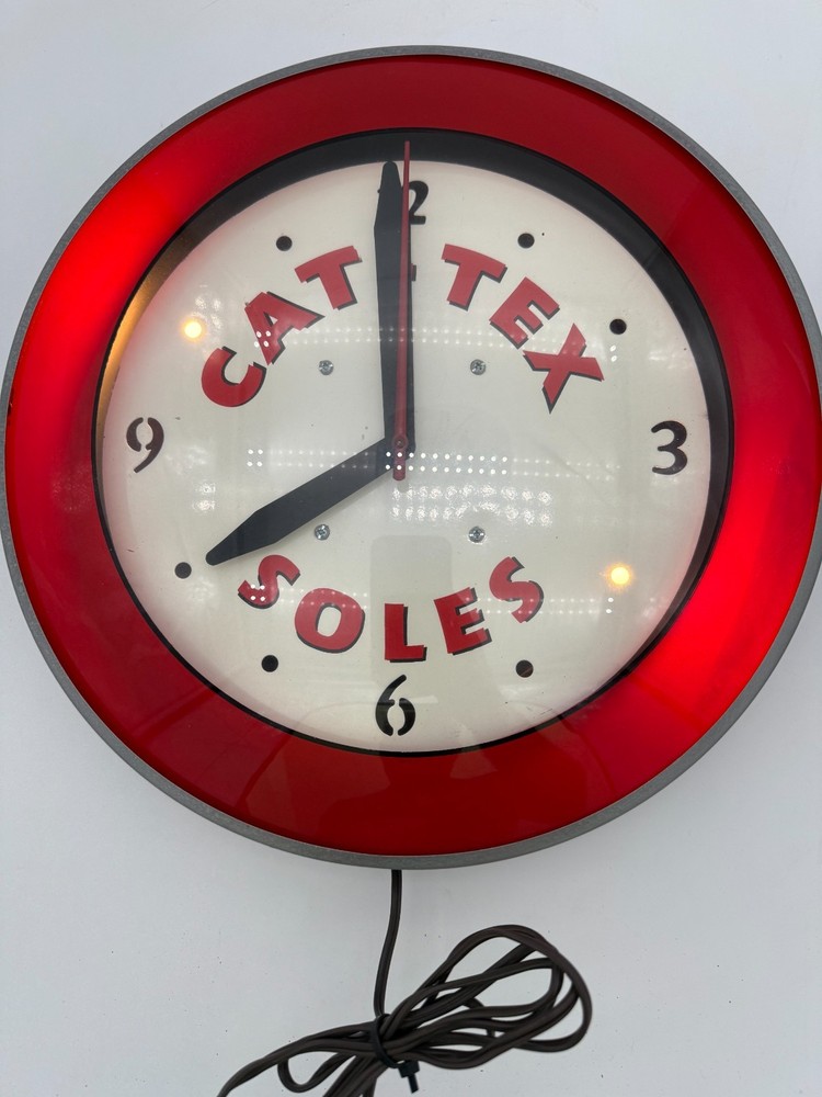 Vintage Cat-Tex Soles Advertising Clock WORKS GREAT