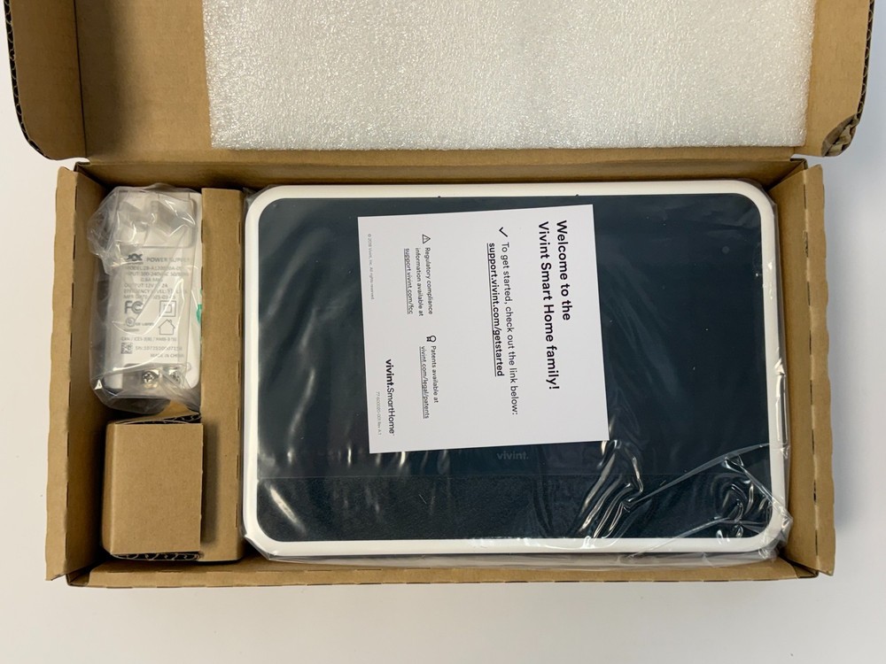 Vivint Smart Home Hub – Model VS-SH2000-C00 | Central Control Panel