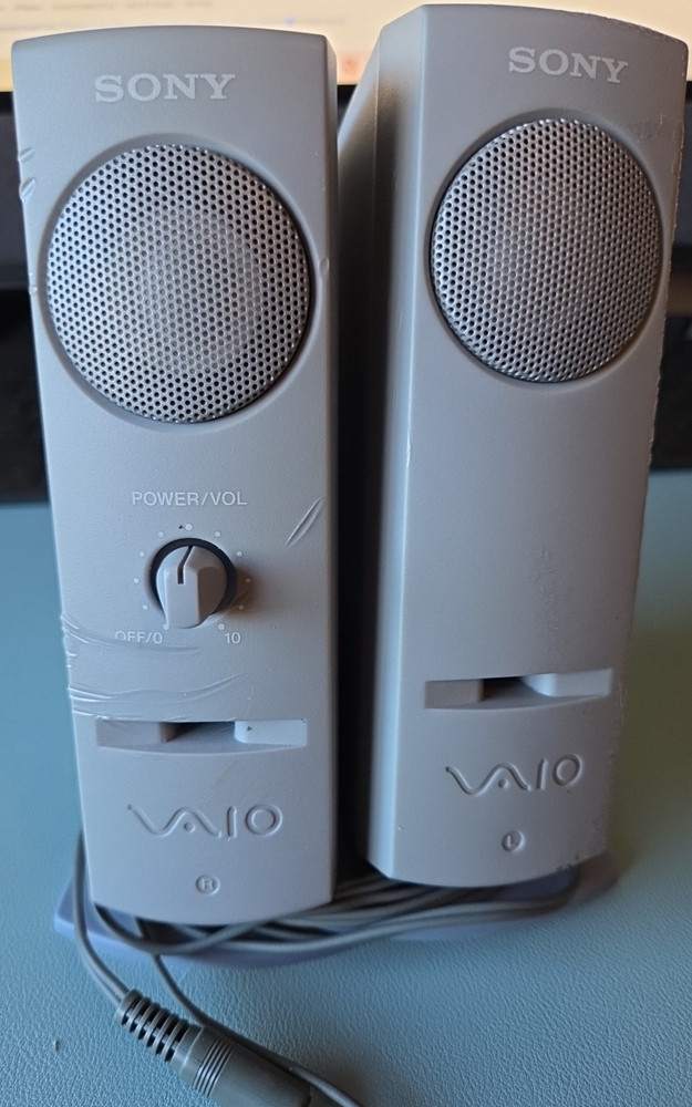Sony Vaio PCVA-SP1 Computer Speaker System Pre-owned