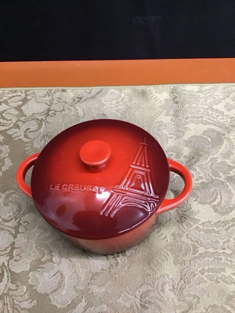 Le Creuset mini Cocotte