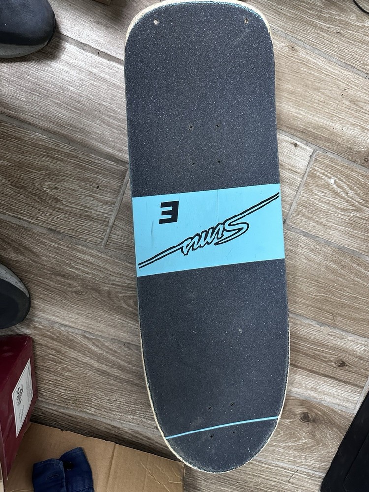 Sims screamer reissue deck baby Blue With Trucks