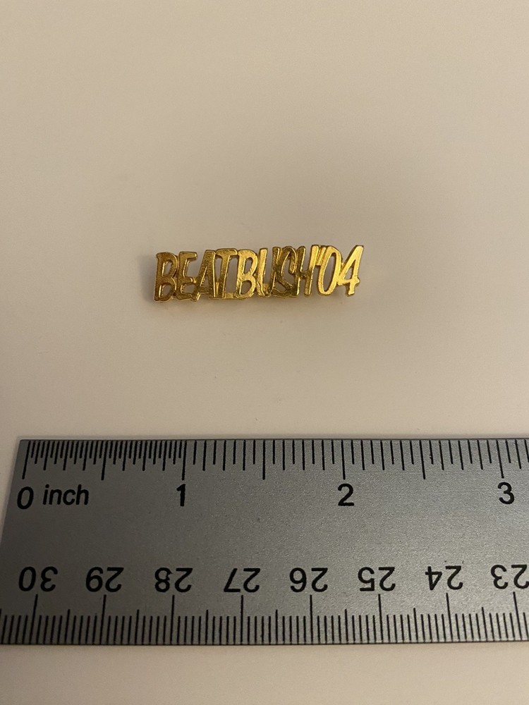 Beat Bush ‘04 Lapel Pin P22