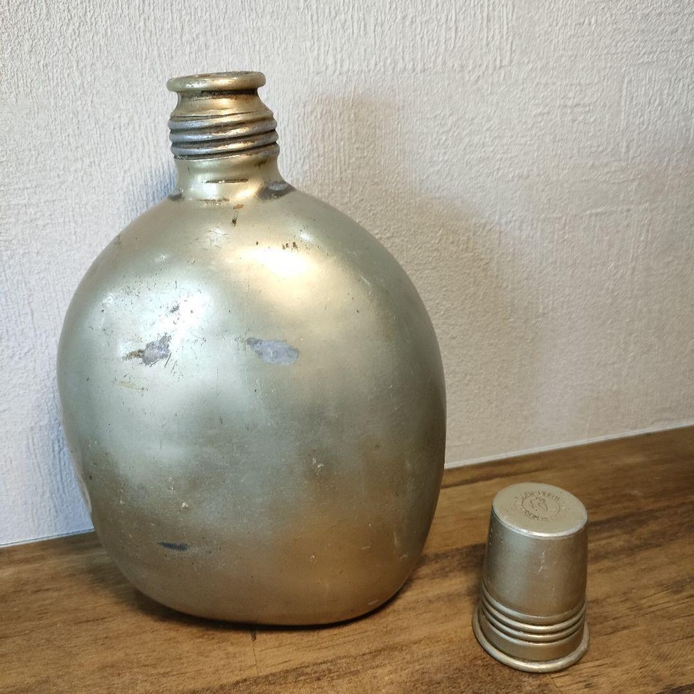Showa Retro Water Bottle