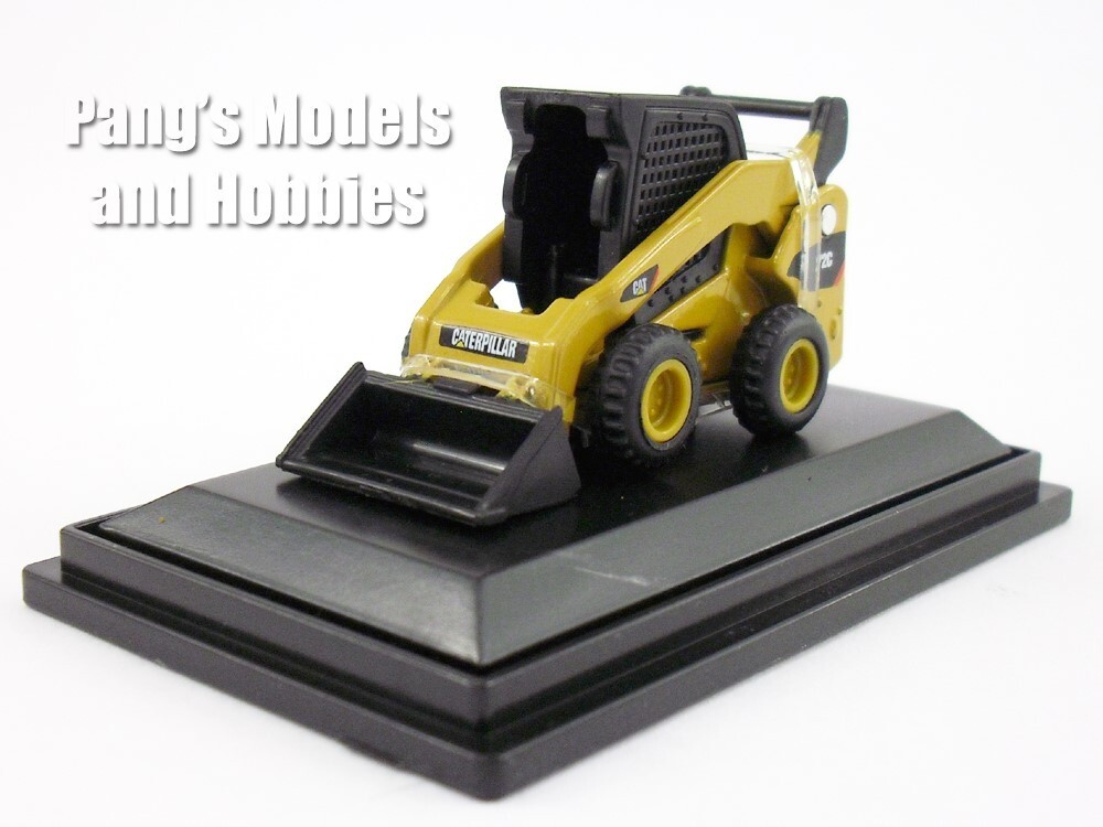 Caterpillar CAT 272C Skid Steer Loader Micro Constructor Scale Diecast Model