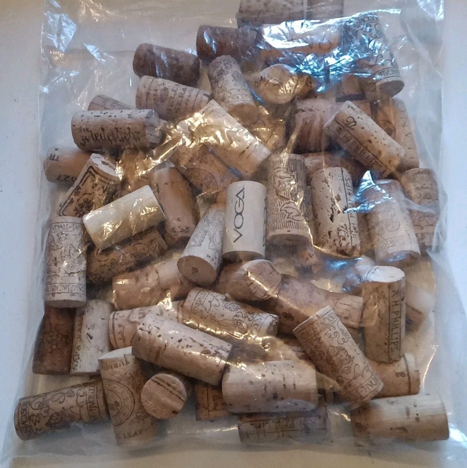 58 corks Bag Assorted Wine Corks For Crafts!  $5.99!