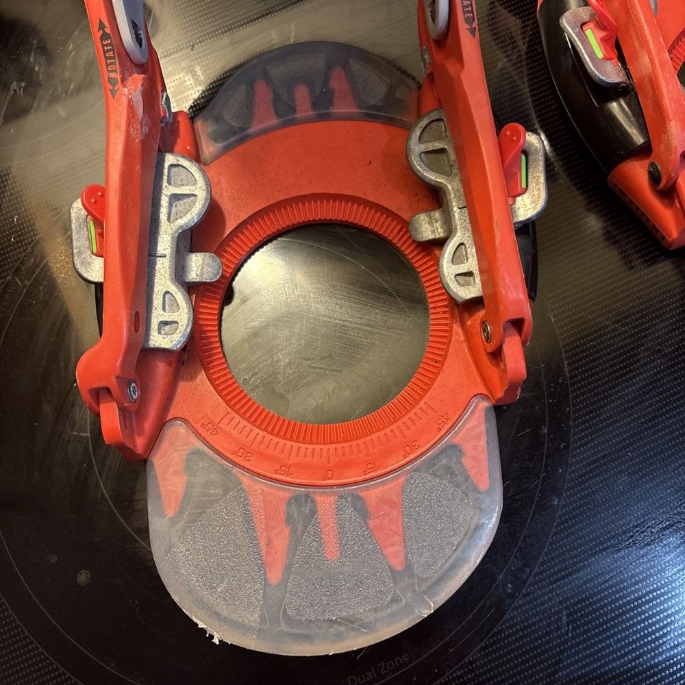 Burton Custom Step In (SI) Snowboard Bindings M/L. (NOT Step On Binding)