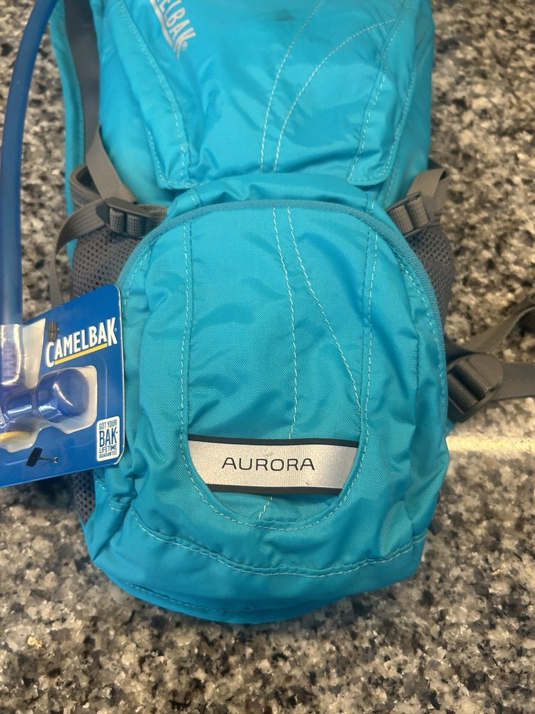Camelbak Aurora Teal Blue Hydration Backpack New With Tags 2L