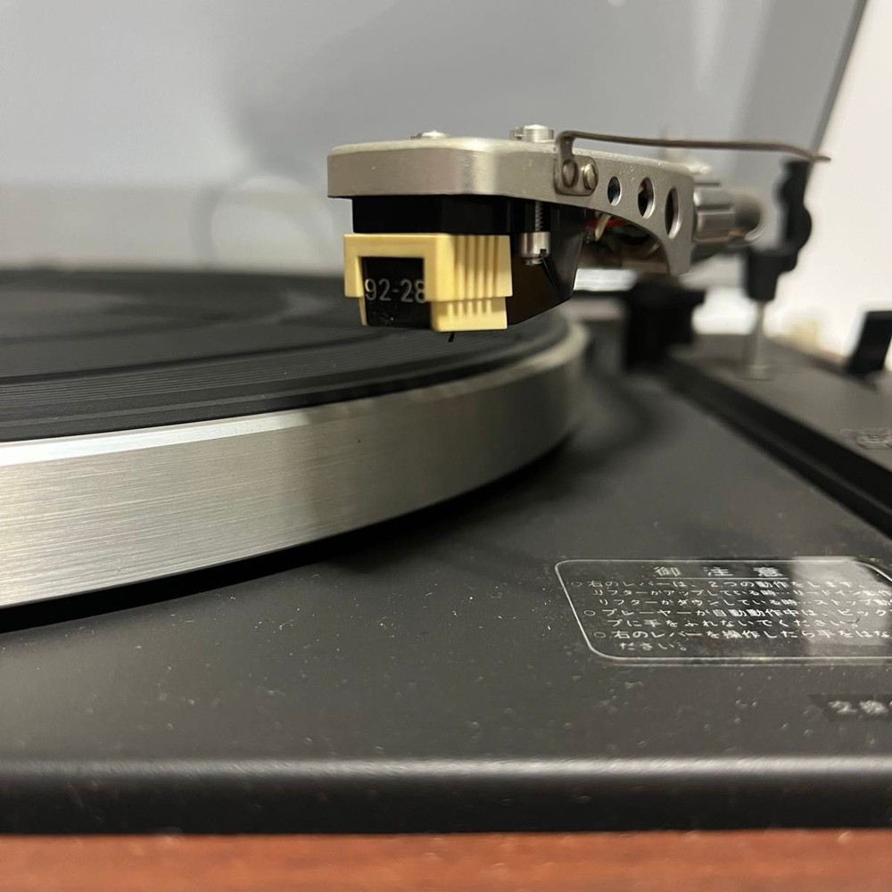 SANSUI SR-212 Turntable Record Player Belt Drive Automatic 2-Speed