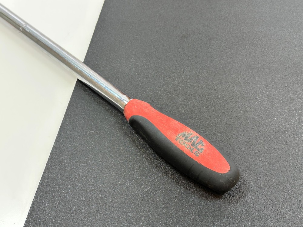 MAC Tools V18SFA Bi-Material 1/2" Drive Breaker Bar w/ Comfort Triangular Grip
