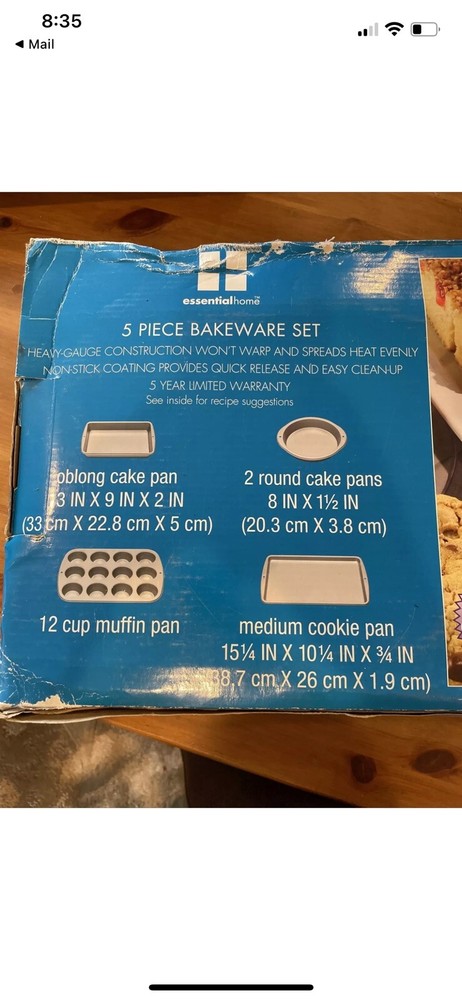 Brand New Wilton Essential Home 5-Piece Bakeware Set