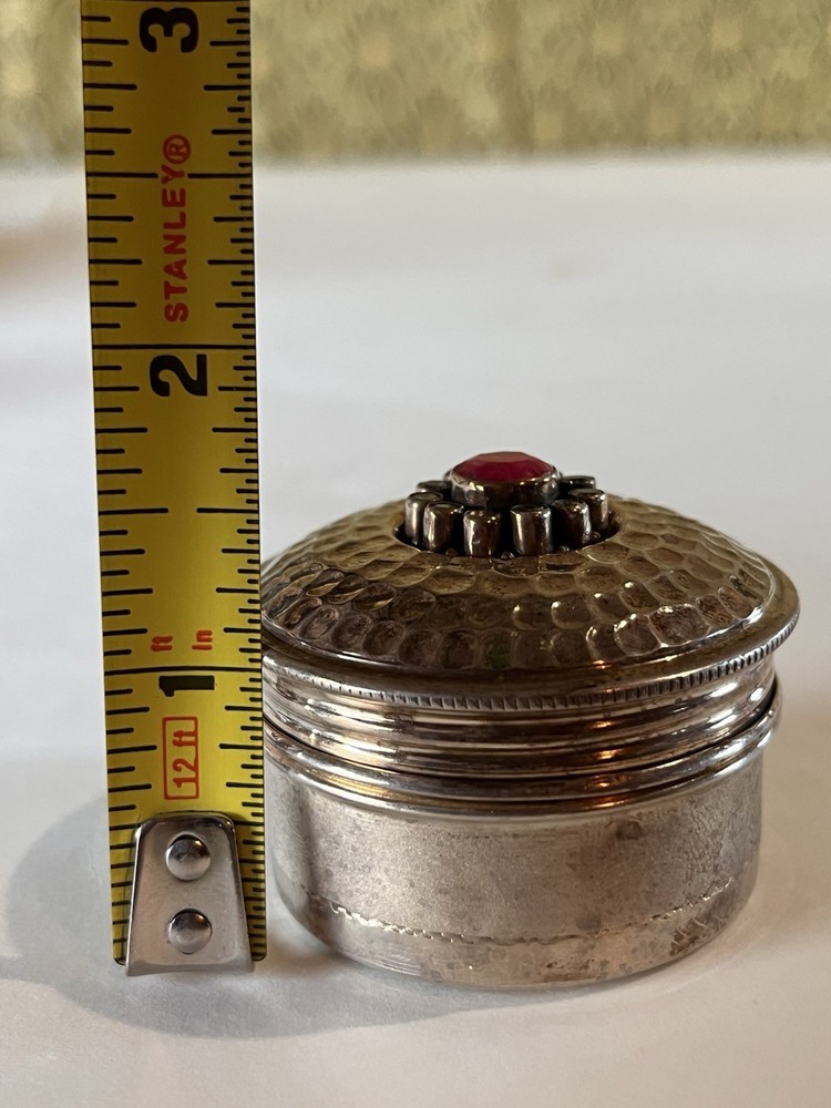 Sterling Silver Small Round Pill, Kumkum,Or Dabi Box. Hammered Lid W/ Raw Ruby