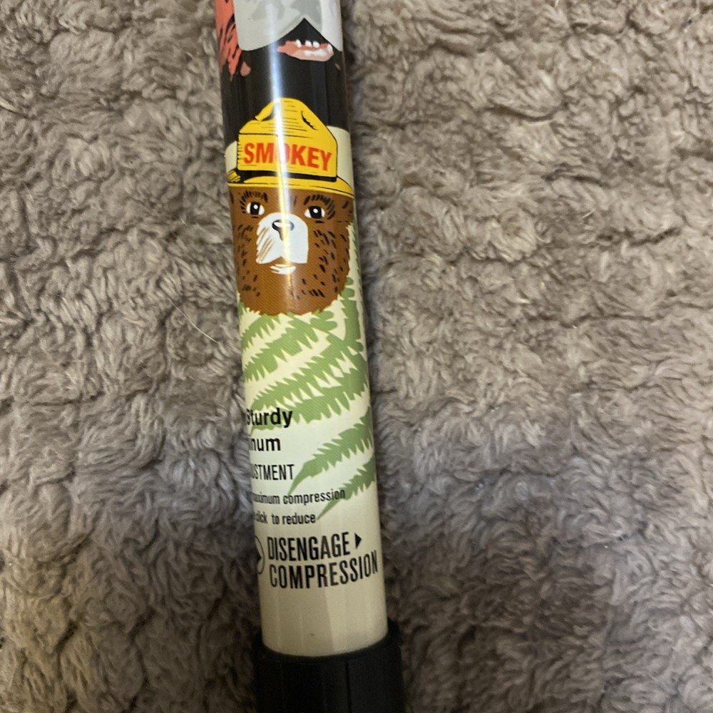 Tracking Pole From California