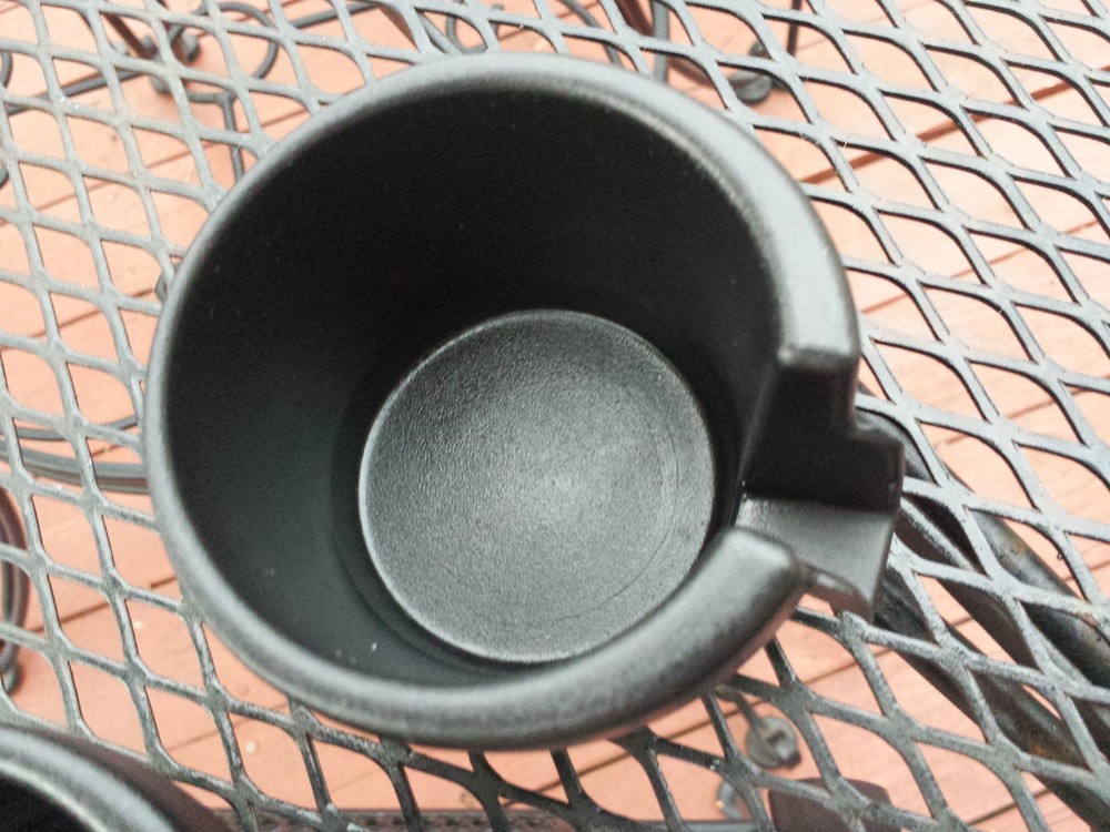 2000 - 2001 Ford Focus Front Cup Holder Inserts PAIR