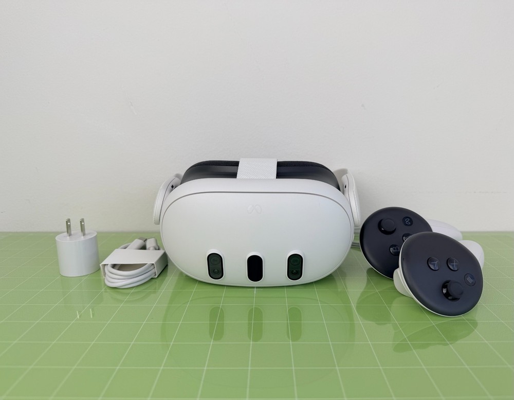 Meta Quest 3 VR Headset - 128GB