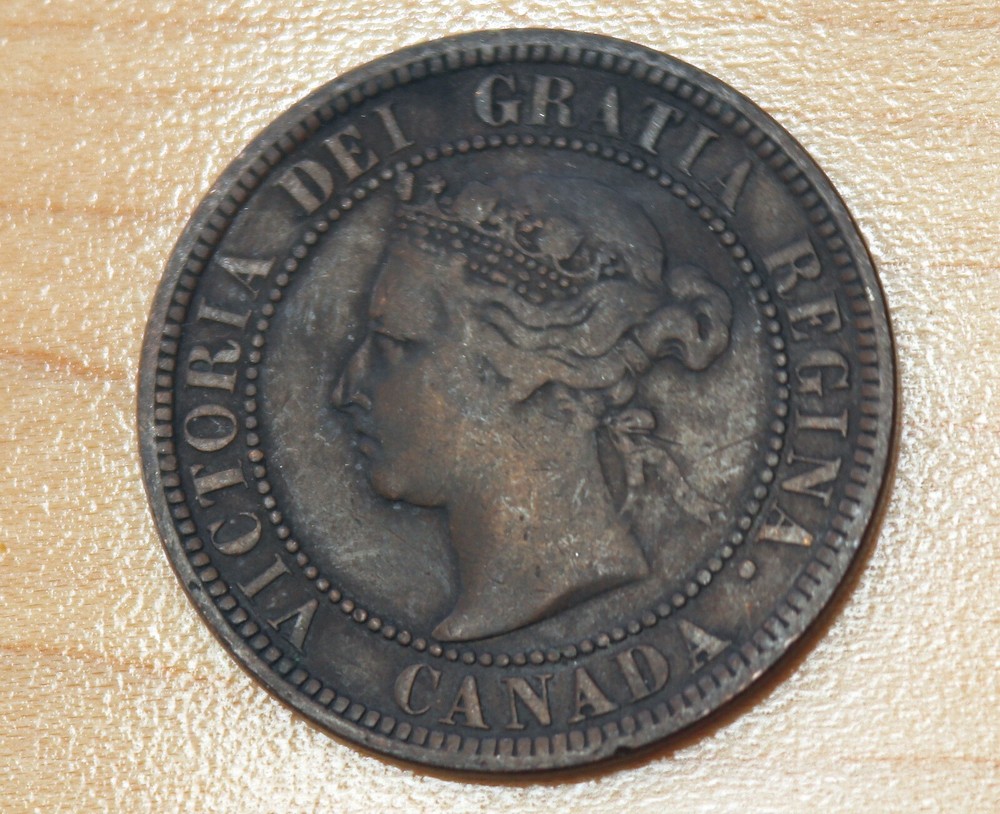 1892 Canada 1 Cent Victoria Obverse 2 Bent