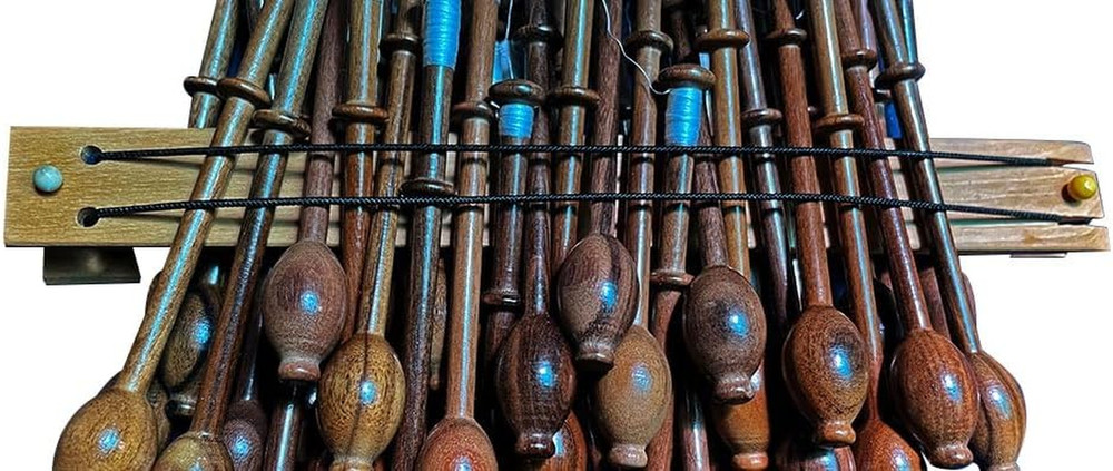 Wood Bobbin Holder Bar -6"