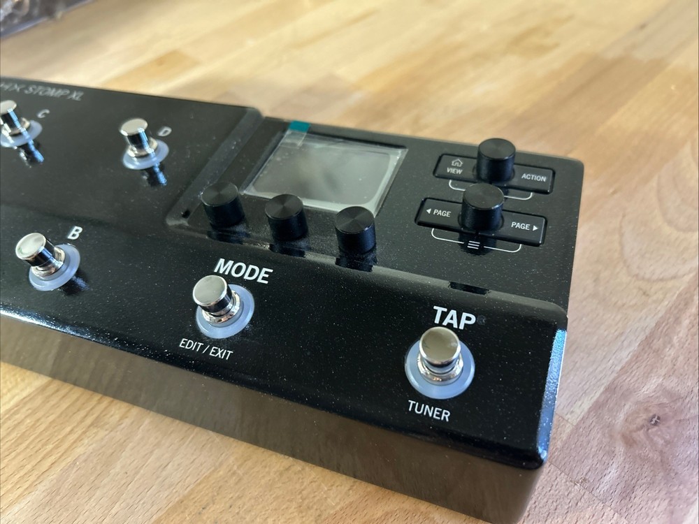 Line 6 HX Stomp XL Multi-Effects Processor