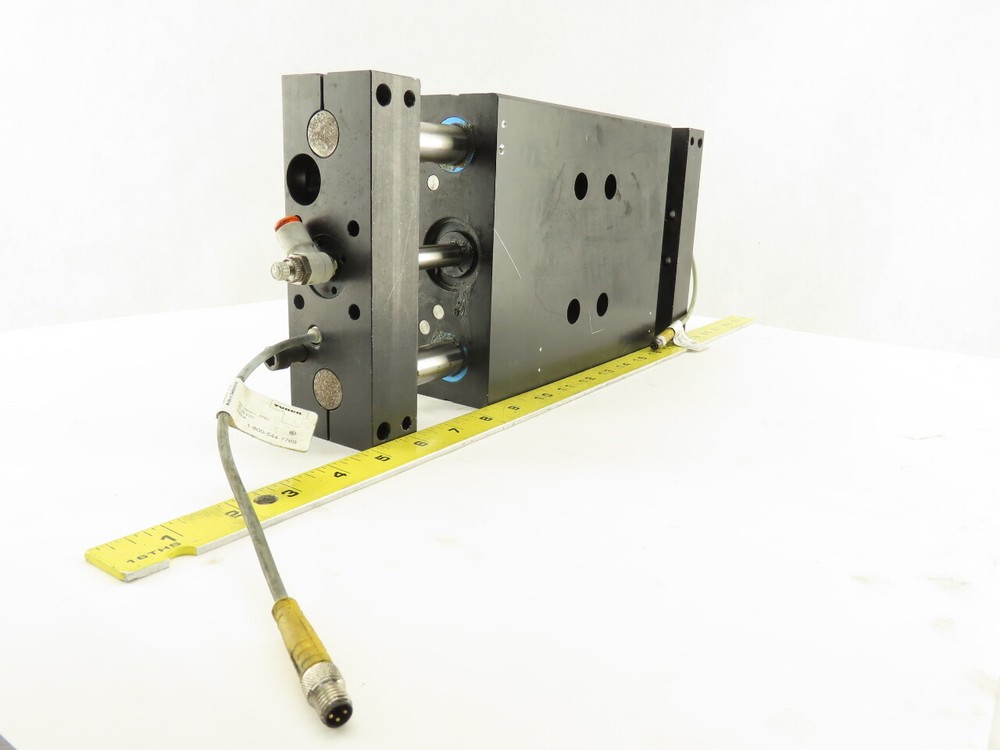Robohand DBL-20-LC3 3" Stroke Double Rod Linear Pneumatic Slide Thrust Plate