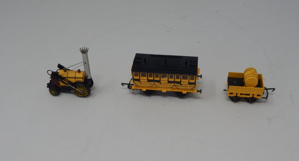 Tri-ang Stephenson's Rocket 5 Pieces